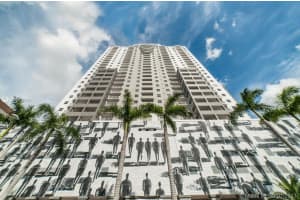 185 SE 14th Terrace, Miami, FL 33131, Sold 08/03/21