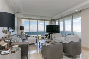 17875 Collins Ave, Sunny Isles Beach, FL 33160, Sold 04/30/21
