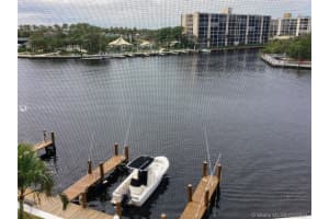 105 NE 19th Ave, Deerfield Beach, FL 33441, Sold 02/25/21