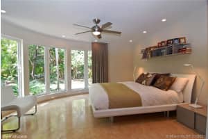 106 W 4th Ct, Miami Beach, FL 33139, Sold 05/31/21