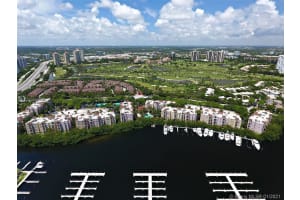19655 E Country Club Dr, Miami, FL 33180, Sold 06/02/21