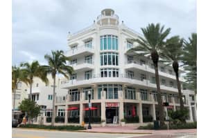 448 Ocean Dr, Miami Beach, FL 33139, Sold 06/07/21