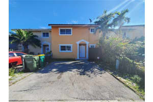 1073 SE 12th Terrace, Homestead, FL 33035, Sold 03/29/21