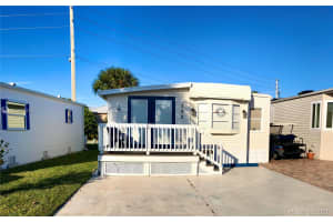 792 Nettles Blvd, Jensen Beach, FL 34957, Sold 04/02/21