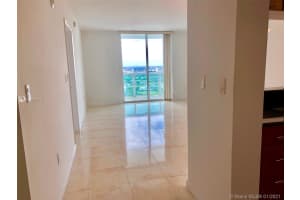 1800 N Bayshore Dr, Miami, FL 33132, Sold 02/26/21