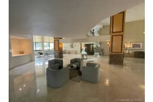 600 Parkview Dr, Hallandale Beach, FL 33009, Sold 04/06/21