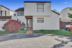 623 NW 97th Pl, Miami, FL 33172, Sold 09/28/21