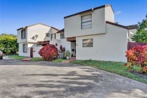 623 NW 97th Pl, Miami, FL 33172, Sold 09/28/21