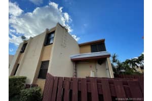 211 W Park Dr, Miami, FL 33172, Sold 03/16/21