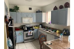 7211 NW 174th Terrace, Hialeah, FL 33015, Sold 03/30/21