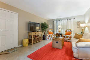 12670 Kenwood Ln, Fort Myers, FL 33907, Sold 03/26/21