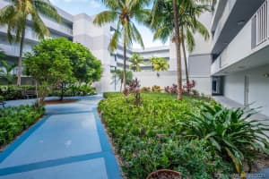8251 NW 8th St, Miami, FL 33126, Sold 02/26/21