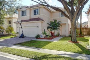 9928 NW 19th St, Pembroke Pines, FL 33024, Sold 03/15/21