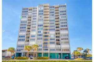 1410 S Ocean Dr #1604, Hollywood, FL 33019, Sold 04/30/21