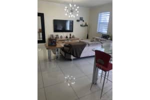 8852 NW 102nd Pl, Doral, FL 33178, Sold 04/15/21