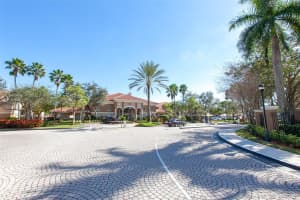 201 SW 116th Ave, Pembroke Pines, FL 33025, Sold 04/07/21