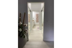 5760 Coach House Cir, Boca Raton, FL 33486, Sold 04/21/21