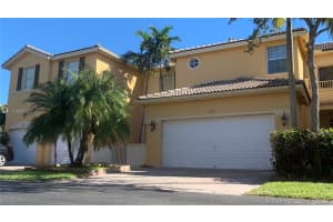5465 NW 112th Path, Doral, FL 33178, Sold 02/26/21