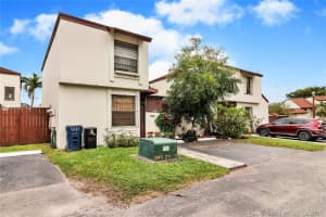 9724 NW 6th Terrace, Miami, FL 33172, Sold 10/20/21