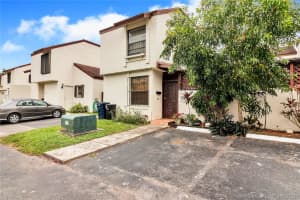 9724 NW 6th Terrace, Miami, FL 33172, Sold 10/20/21