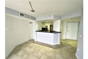 5880 Collins Ave, Miami, FL 33140, Sold 05/05/21