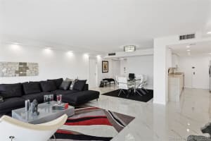 1890 S Ocean Dr, Hallandale Beach, FL 33009, Sold 03/18/21