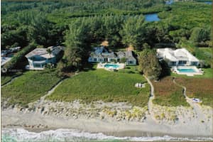 59 N Beach Rd, Hobe Sound, FL 33455, Sold 03/23/21