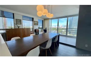 1541 Brickell Ave C1406, Miami, FL 33129, Sold 04/15/21