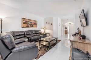 9651 NW 46th Ln, Doral, FL 33178, Sold 03/29/21