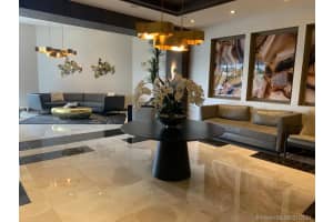 20505 E Country Club Dr, Aventura, FL 33180, Sold 05/18/21