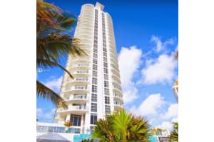 18683 Collins Ave, Sunny Isles Beach, FL 33160, Sold 04/22/21
