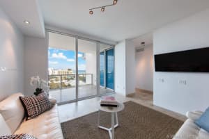 50 South Pointe Dr, Miami Beach, FL 33139, Sold 07/20/21