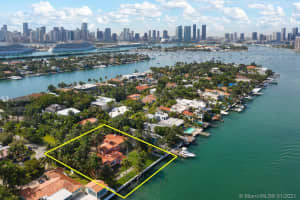 225 N Hibiscus Dr, Miami Beach, FL 33139, Sold 02/01/21