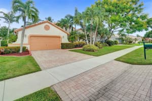 2822 W Abiaca Cir, Davie, FL 33328, Sold 03/17/21