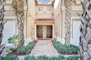 4305 Bamboo Palm Ct, Greenacres, FL 33463, Sold 02/26/21