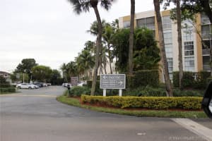 9805 NW 52nd St, Doral, FL 33178, Sold 04/29/21