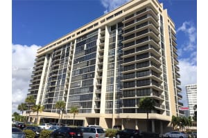 2017 S Ocean Dr, Hallandale Beach, FL 33009, Sold 06/15/21