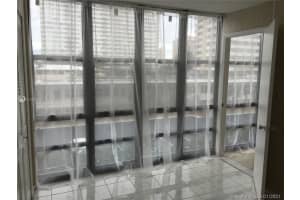 2017 S Ocean Dr, Hallandale Beach, FL 33009, Sold 06/15/21