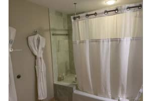 18683 Collins Ave, Sunny Isles Beach, FL 33160, Sold 03/16/21