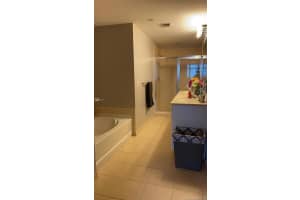 3340 NE 190th St, Miami, FL 33180, Sold 05/07/21