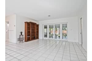 17 Minnetonka Rd, Sea Ranch Lakes, FL 33308, Sold 04/14/21