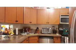 4200 NW 3rd Ct, Plantation, FL 33317, Sold 03/19/21