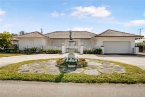 1221 Bimini Ln, West Palm Beach, FL 33404, Sold 04/28/21
