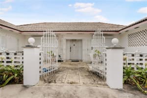 1221 Bimini Ln, West Palm Beach, FL 33404, Sold 04/28/21