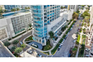480 NE 30th St, Miami, FL 33137, Sold 05/26/21