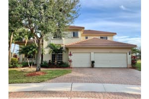 19030 SW 65th St, Fort Lauderdale, FL 33332, Sold 03/25/21