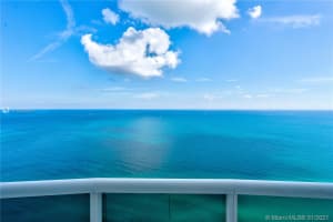 15811 Collins Ave, Sunny Isles Beach, FL 33160, Sold 04/30/21