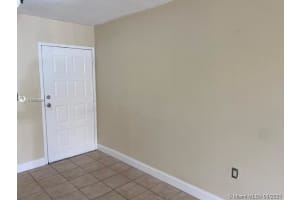 8075 NW 7th St, Miami, FL 33126, Sold 03/11/21