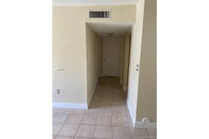 8075 NW 7th St, Miami, FL 33126, Sold 03/11/21