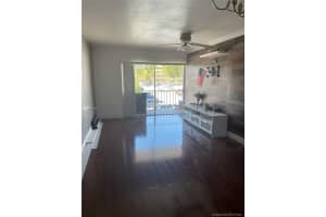 10387 N Kendall Dr APT R6, Miami, FL 33176, Sold 08/31/21